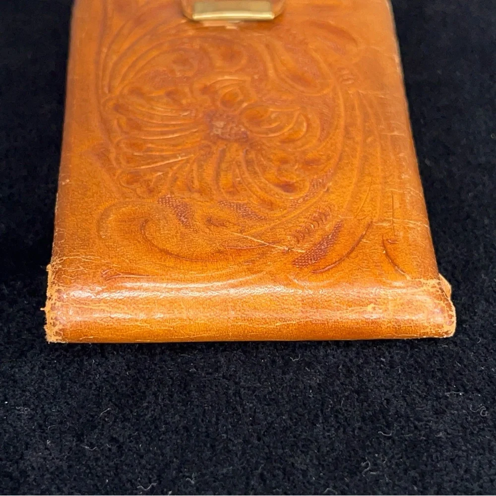Vintage Justin Tan Brown Leather Wallet Tooled Western Cowboy